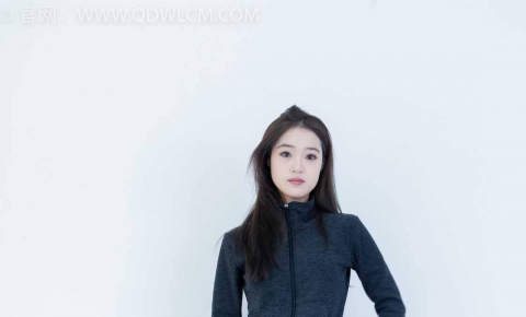 物恋传媒2194期：泛泛-运动鞋、白棉袜、裸足