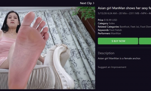 Asian girl ManMan shows her sexy feet2