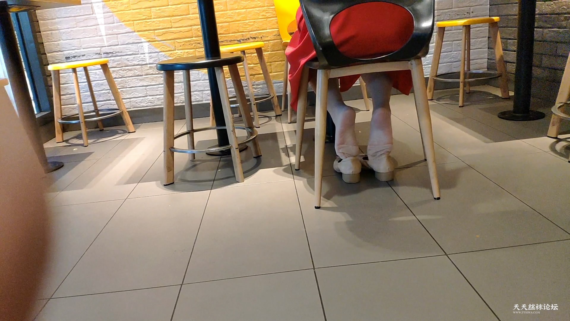 125658wj2eoqrrqdq56i4q.jpg