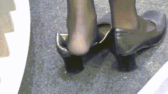 135024ebs13frhmf1lylbp.gif