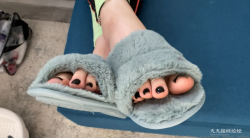 onlyfans足控博主tired_soles33套合集