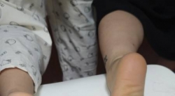 桔子摄影 模拍丝足图片 母女双双展示诱人肉丝短图 含脚底大特写（107p）