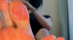 【定制】 长腿美女 红脚底涂油 4k展示