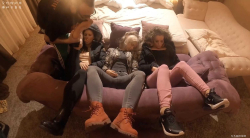 【footpredator自购稀有】放倒三位妹子，狂tian6只嫩脚